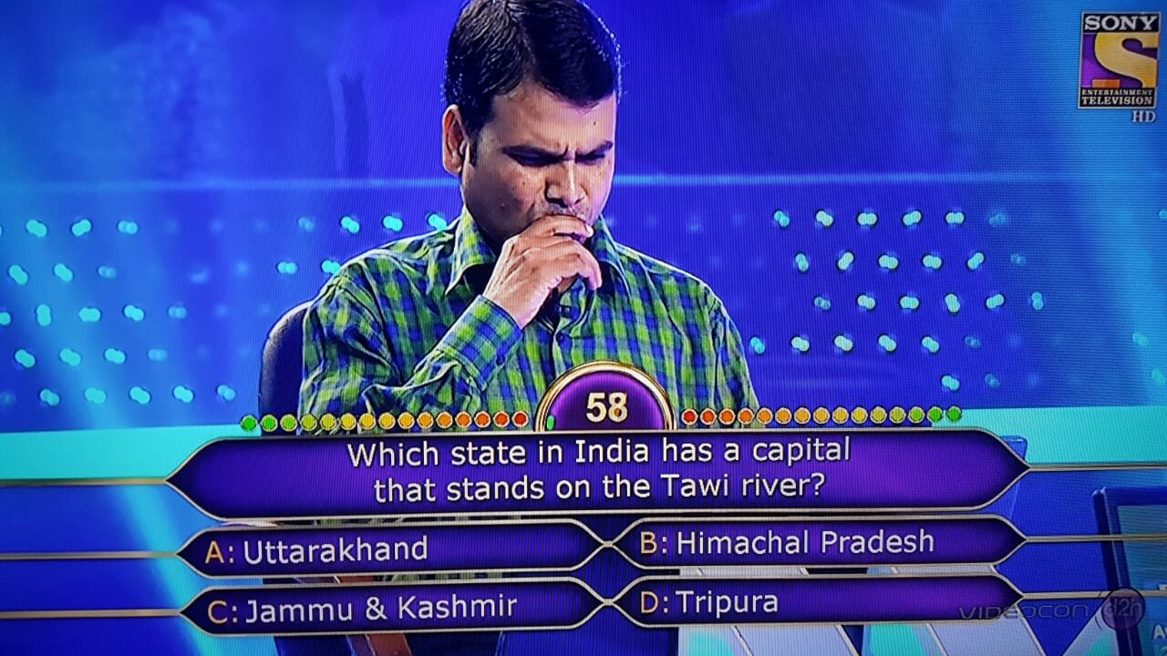 Which state in India has a capital that stands on the Tawi river?