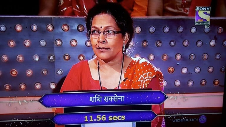 Second contestant of the week : Shahshi Saxena from Madhya Pradesh on KBC Hotseat