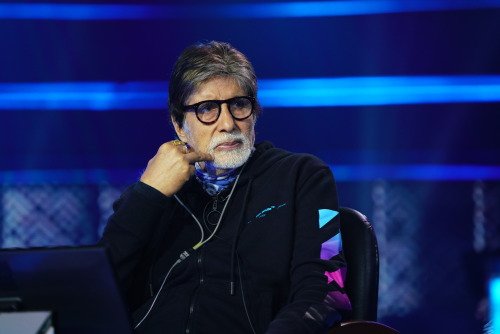 KBC premiere Pictures with Amitabh