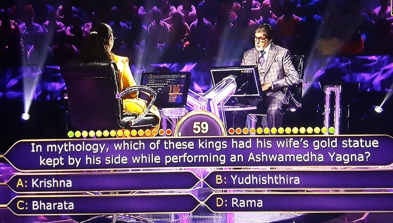 Ques : In mythology, which of these kings has his wife’s gold statue kept by his side while performing an Ashwamedha Yagna?