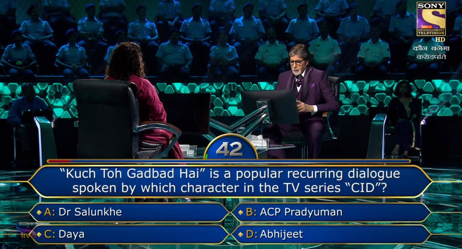 Ques : “Kuch Toh Gadbad Hai” is a popular recurring dialogue spoken by which character in the TV series “CID”?